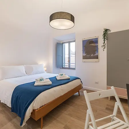 Station House 4*