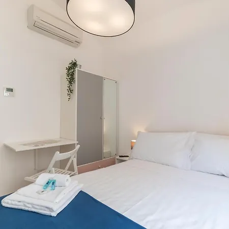 Station House Gæstehus 4*